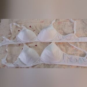 Hanes Bras White 34 B